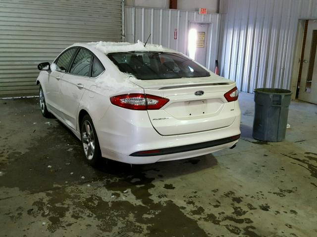 1FA6P0H73E5369541 - 2014 FORD FUSION SE WHITE photo 3