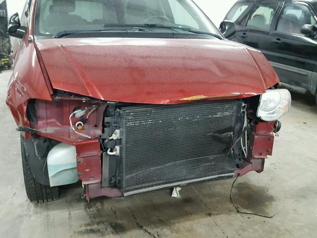 2A4GP54L27R283510 - 2007 CHRYSLER TOWN & COU RED photo 9