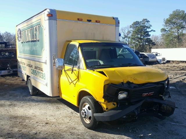 1GDHG31U131900708 - 2003 GMC SAVANA CUT YELLOW photo 1