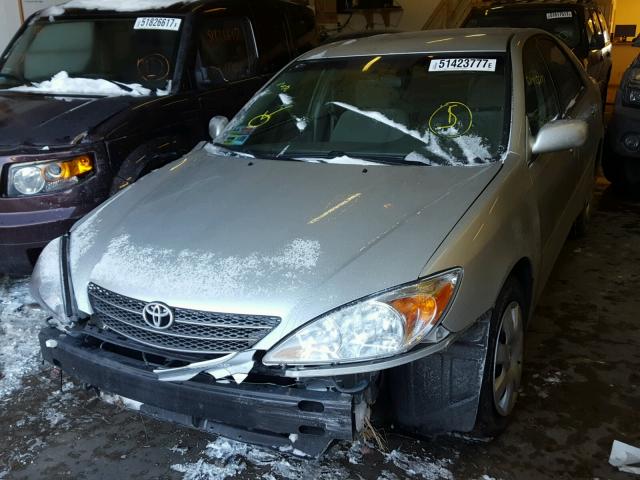 4T1BE32K13U736125 - 2003 TOYOTA CAMRY LE SILVER photo 2