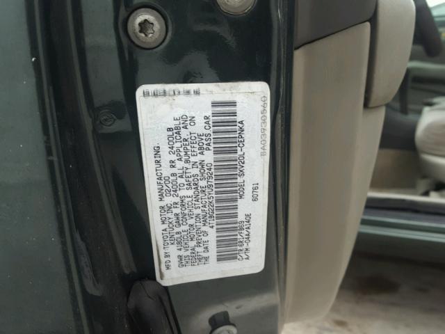 4T1BG22K5YU979240 - 2000 TOYOTA CAMRY CE GREEN photo 10