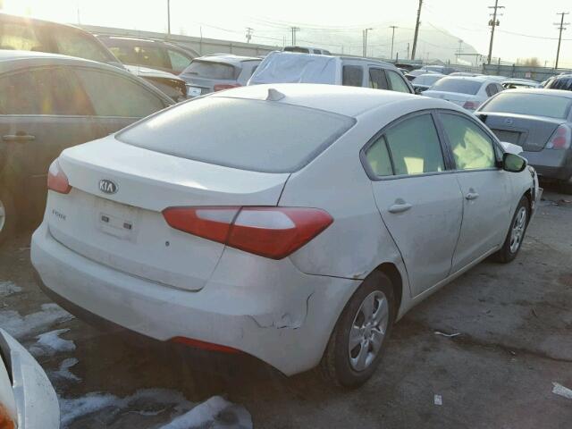 KNAFK4A64E5154121 - 2014 KIA FORTE LX WHITE photo 4