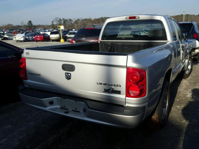 1D7RE3BK0BS606260 - 2011 DODGE DAKOTA SLT SILVER photo 4