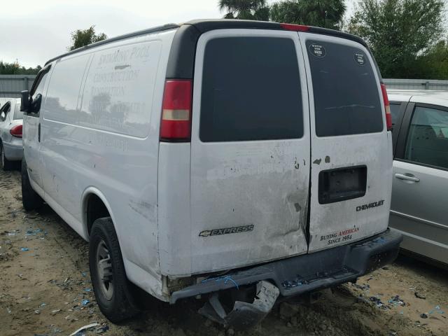 1GCGG25V561213068 - 2006 CHEVROLET EXPRESS G2 WHITE photo 3