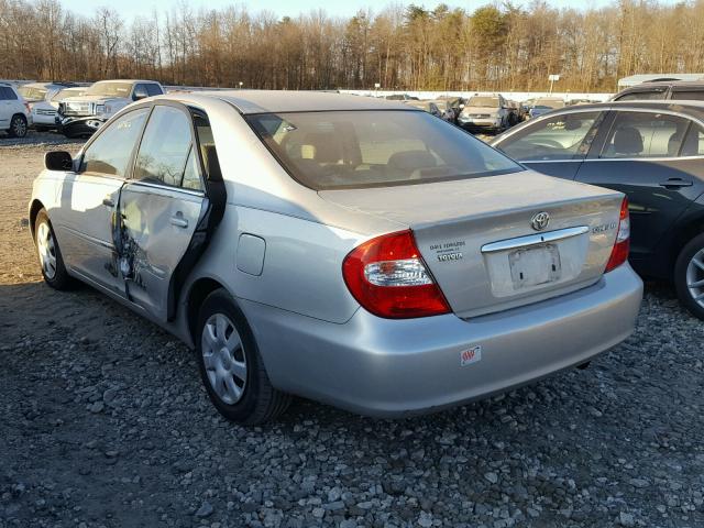 4T1BE32K53U145117 - 2003 TOYOTA CAMRY LE SILVER photo 3