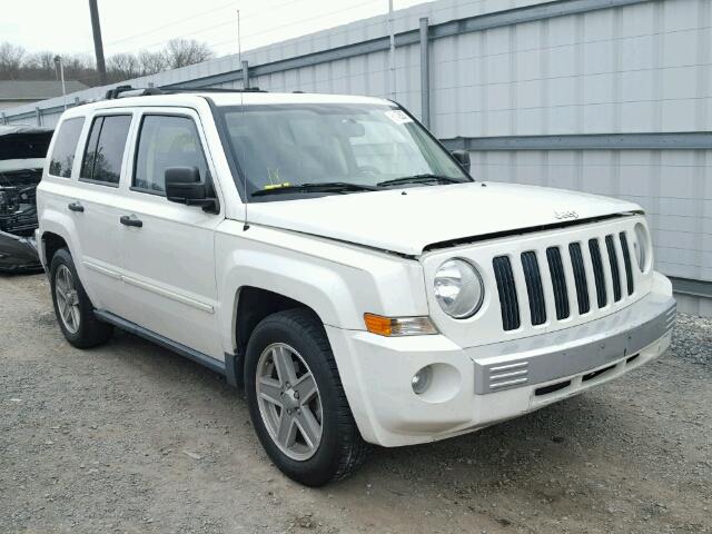 1J8FF48W27D397084 - 2007 JEEP PATRIOT LI WHITE photo 1