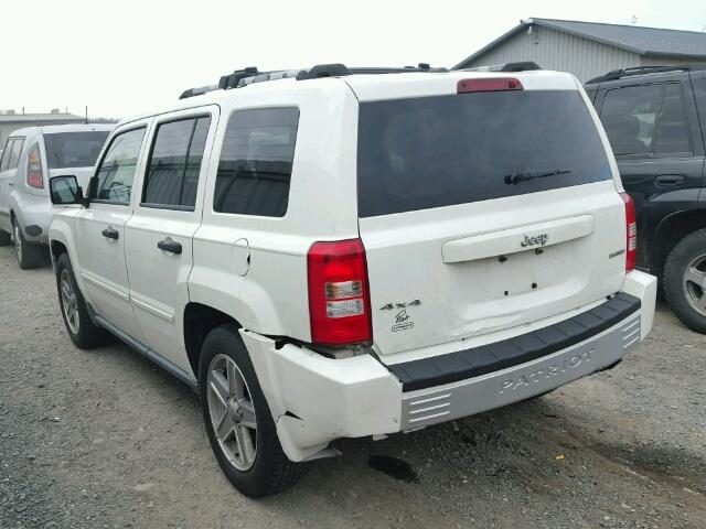 1J8FF48W27D397084 - 2007 JEEP PATRIOT LI WHITE photo 3