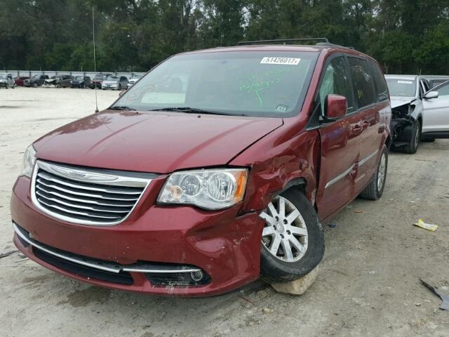 2C4RC1BG0ER183380 - 2014 CHRYSLER TOWN & COU BURGUNDY photo 2