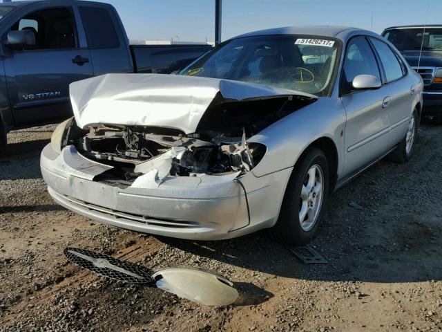 1FAFP55282G213162 - 2002 FORD TAURUS SES SILVER photo 2