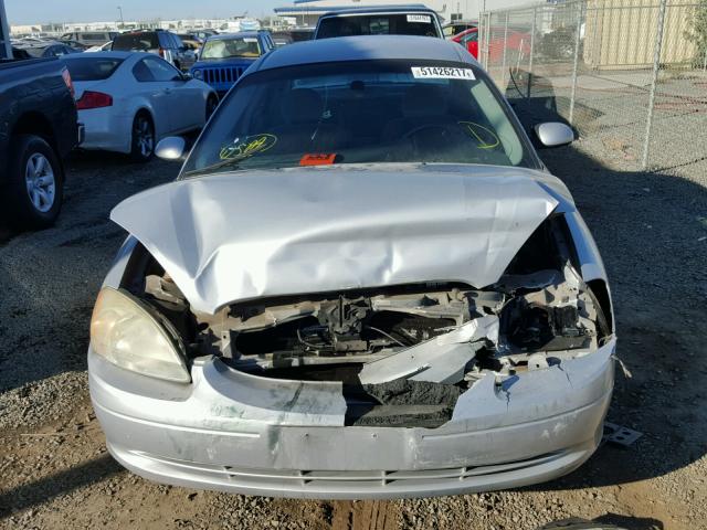 1FAFP55282G213162 - 2002 FORD TAURUS SES SILVER photo 9