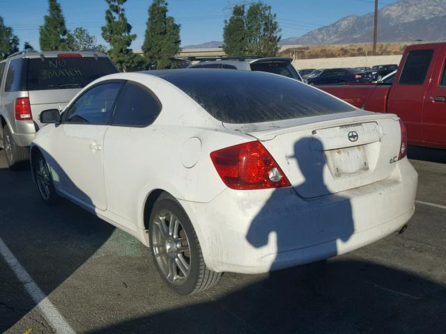 JTKDE167550050552 - 2005 TOYOTA SCION TC WHITE photo 3