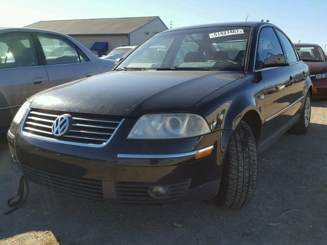 WVWPD63BX4E061304 - 2004 VOLKSWAGEN PASSAT GLS BLACK photo 2