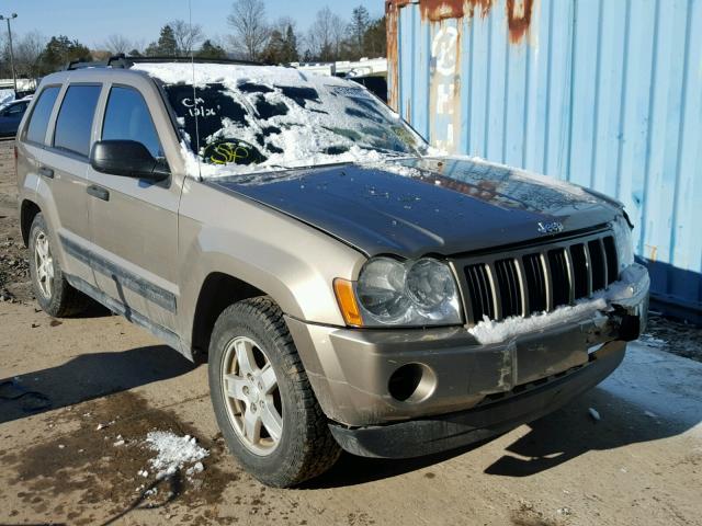 1J4GR48K15C719792 - 2005 JEEP GRAND CHER BEIGE photo 1