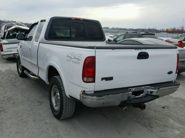 1FTRX18L1YKB22907 - 2000 FORD F150 WHITE photo 3