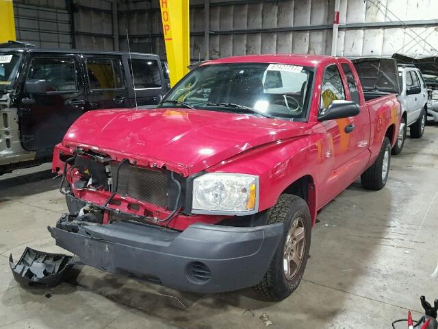 1D7HE22K27S228312 - 2007 DODGE DAKOTA ST RED photo 2