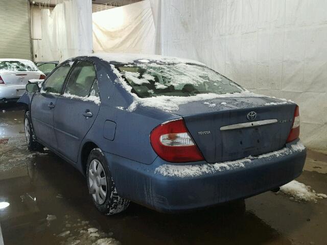 4T1BE32K84U925839 - 2004 TOYOTA CAMRY LE ლურჯი ფოტო 3