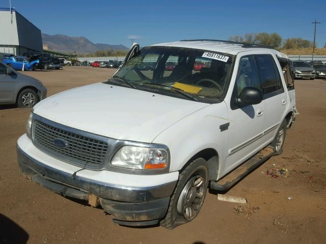 1FMRU15L9YLB46018 - 2000 FORD EXPEDITION WHITE photo 2