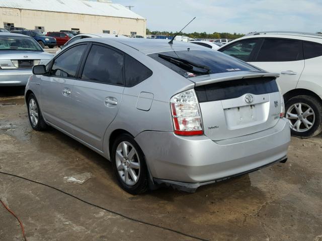 JTDKB20U787741444 - 2008 TOYOTA PRIUS SILVER photo 3