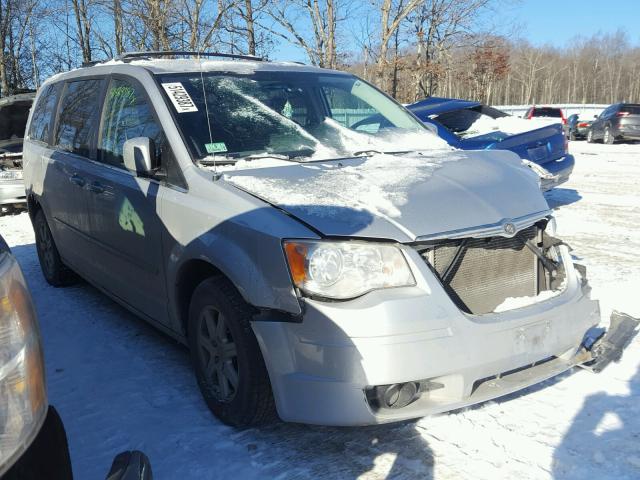 2A4RR5D17AR352510 - 2010 CHRYSLER TOWN & COU GRAY photo 1