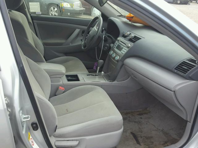 JTNBE46K273127072 - 2007 TOYOTA CAMRY NEW GRAY photo 5