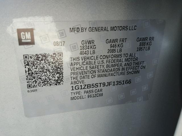 1G1ZB5ST9JF135166 - 2018 CHEVROLET MALIBU LS ვერცხლისფერი ფოტო 10