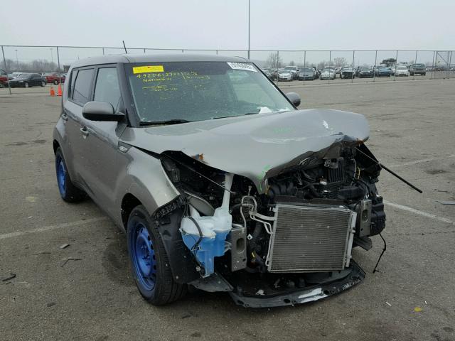 KNDJN2A24E7095162 - 2014 KIA SOUL GRAY photo 1