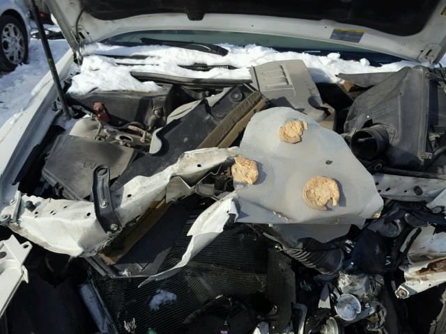 1G6DW677260175965 - 2006 CADILLAC STS WHITE photo 7