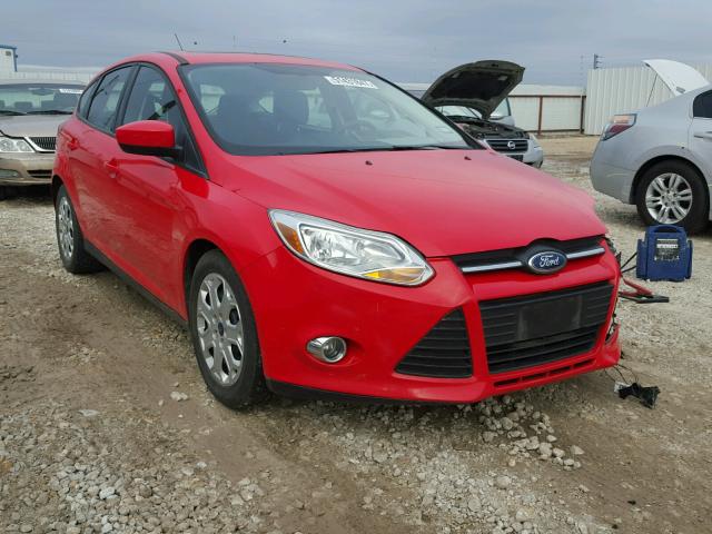 1FAHP3K27CL264775 - 2012 FORD FOCUS SE RED photo 1