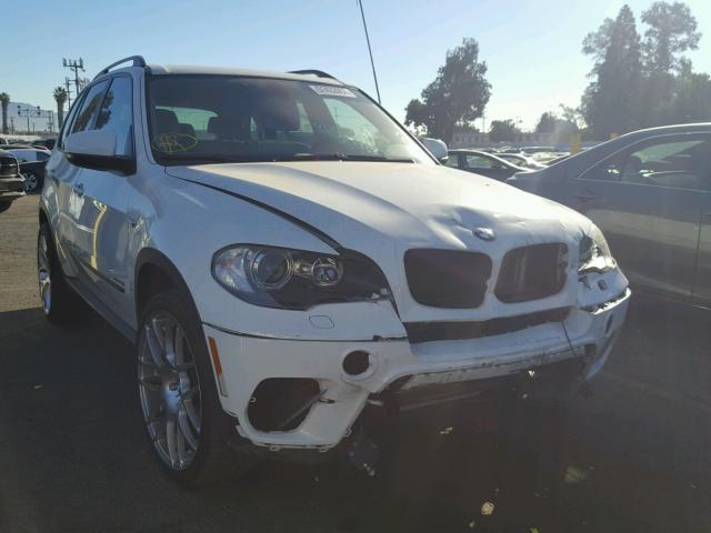 5UXZV4C56BL408252 - 2011 BMW X5 XDRIVE3 WHITE photo 1