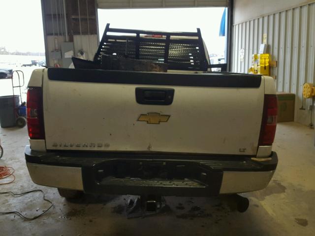 1GCHK53699F175304 - 2009 CHEVROLET SILVERADO WHITE photo 10