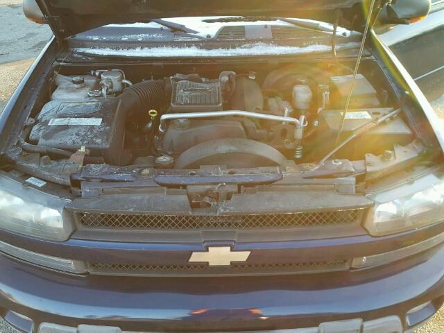 1GNET16S546234639 - 2004 CHEVROLET TRAILBLAZE BLUE photo 7