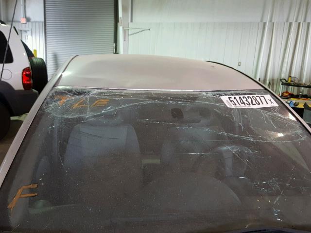 1G8AJ55F76Z204675 - 2006 SATURN ION LEVEL SILVER photo 9