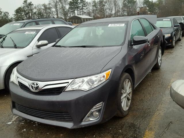 4T1BF1FK5CU158977 - 2012 TOYOTA CAMRY BASE GRAY photo 2