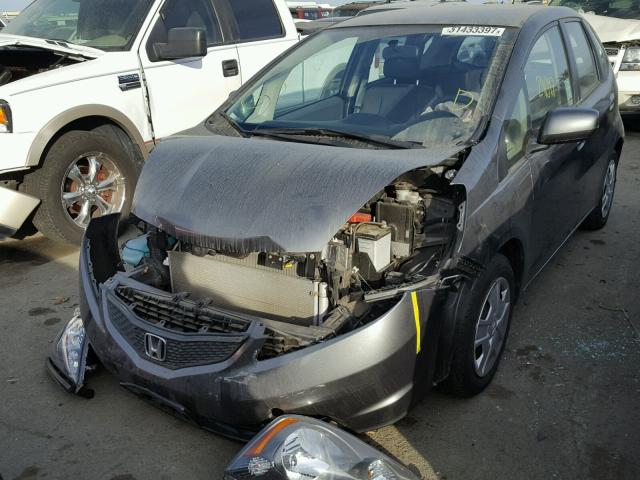 JHMGE8H39CS001636 - 2012 HONDA FIT رمادي صورة 2