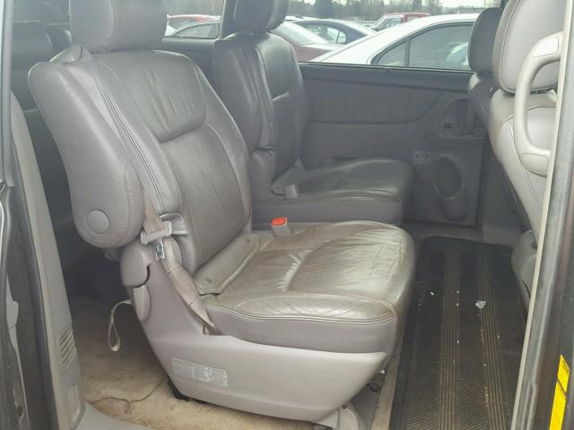 5TDBA22C75S052187 - 2005 TOYOTA SIENNA XLE GRAY photo 6