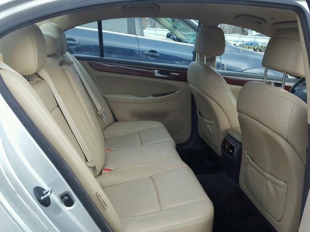 KMHGC4DD4CU193417 - 2012 HYUNDAI GENESIS 3. SILVER photo 6