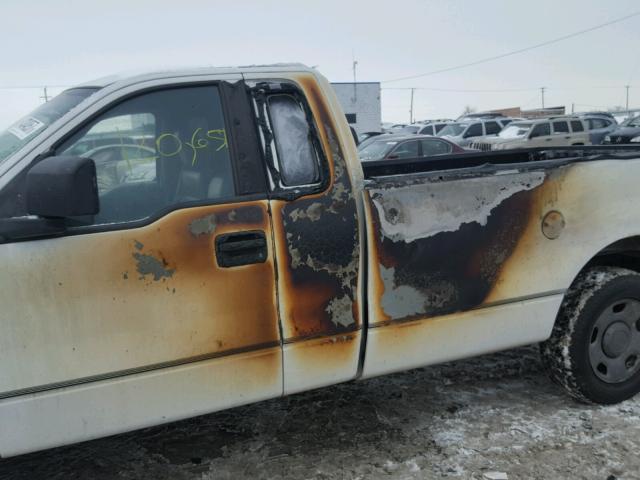 1FTRF12247KC65562 - 2007 FORD F150 WHITE photo 9