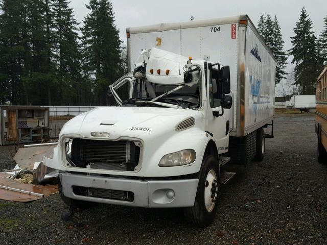 1FVACXDC87HY37748 - 2007 FREIGHTLINER M2 106 MED WHITE photo 2