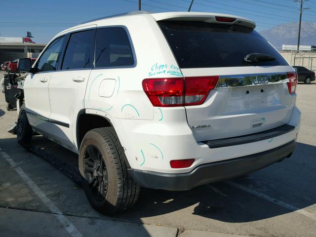 1C4RJEAG7CC236631 - 2012 JEEP GRAND CHER WHITE photo 3