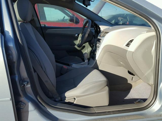 1G1ZG57B494265445 - 2009 CHEVROLET MALIBU LS BLUE photo 5