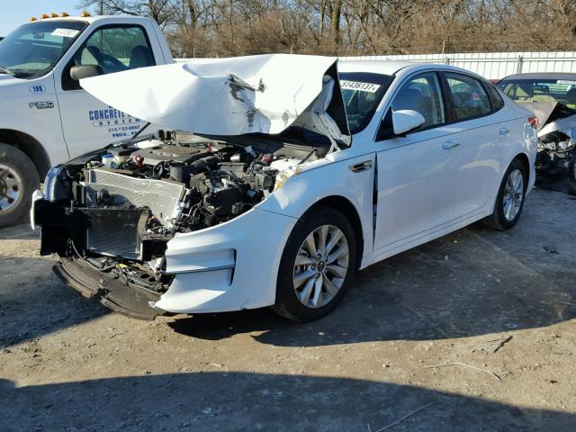 5XXGU4L39GG107055 - 2016 KIA OPTIMA EX WHITE photo 2