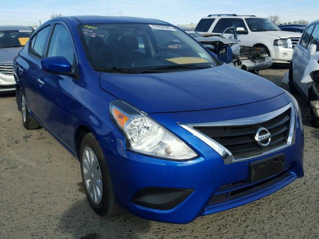 3N1CN7AP8HL836076 - 2017 NISSAN VERSA S BLUE photo 1