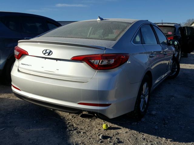 5NPE24AF2HH534738 - 2017 HYUNDAI SONATA SE SILVER photo 4