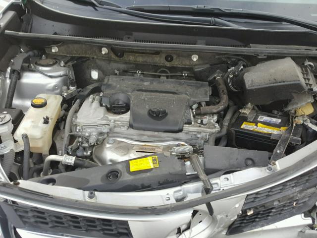 JTMWFREV4D5006765 - 2013 TOYOTA RAV4 XLE SILVER photo 7