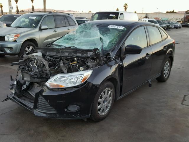 1FAHP3E25CL109864 - 2012 FORD FOCUS S BLACK photo 2