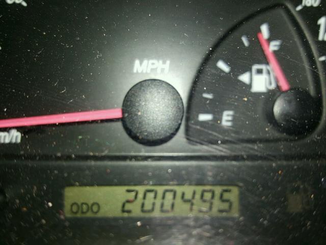 4T1BE32KX3U182213 - 2003 TOYOTA CAMRY LE TAN photo 8