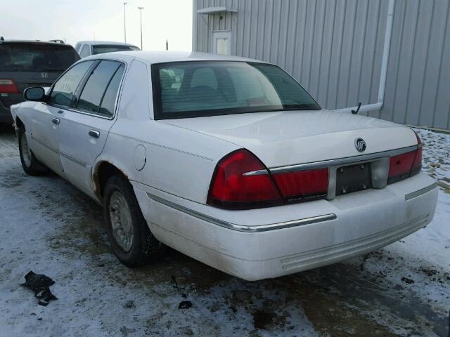 2MEFM75W8XX653917 - 1999 MERCURY GRAND MARQ WHITE photo 3