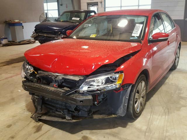 3VWDP7AJ3DM260342 - 2013 VOLKSWAGEN JETTA SE RED photo 2