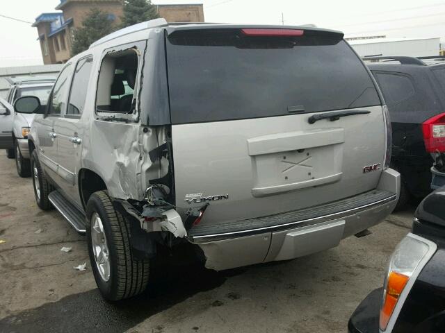 1GKFK63847J175370 - 2007 GMC YUKON DENA SILVER photo 3