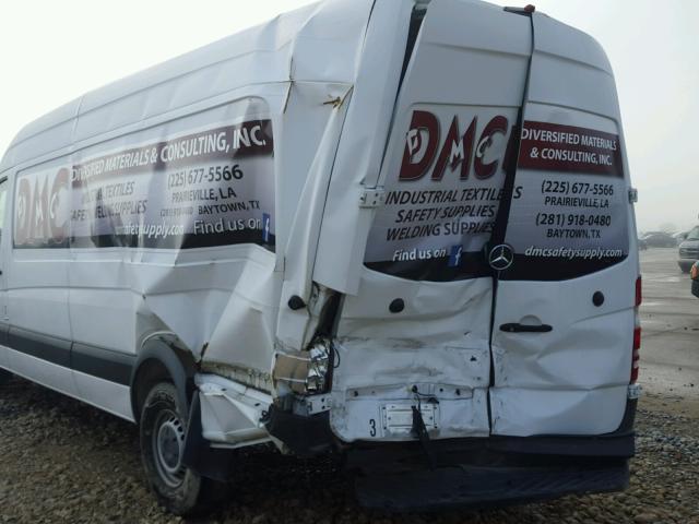 WD3PE8DC6E5894626 - 2014 MERCEDES-BENZ SPRINTER 2 WHITE photo 9